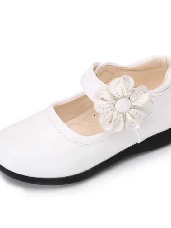 Adorable Mary Jane Shoes for Girls| Flower Detail | Boutique | BeccaLuxuryKids - Picture 3 of 5